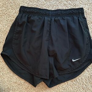 Women’s Nike Tempo dry-fit running shorts